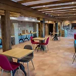 Les Jardins De Madeleine Bed & Breakfast 4*