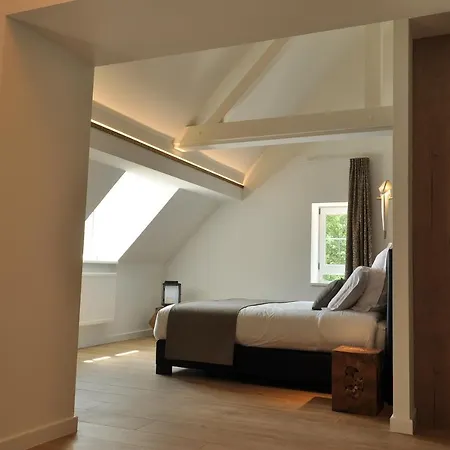 Couette-café Les Jardins De Madeleine 4*