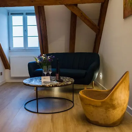 Les Jardins De Madeleine Bed & Breakfast