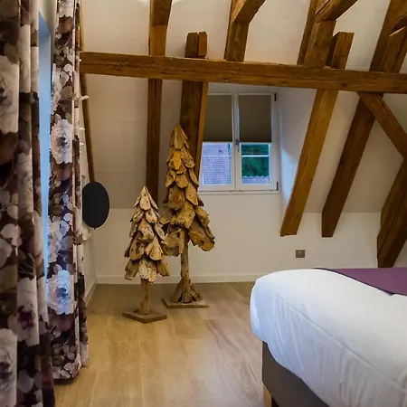 Couette-café Les Jardins De Madeleine 4*