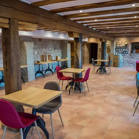 Les Jardins De Madeleine Couette-café 4*