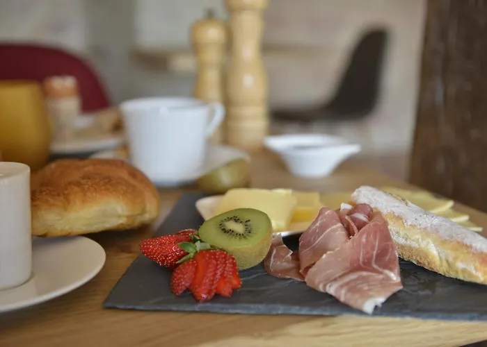 Les Jardins De Madeleine Bed & Breakfast 4*